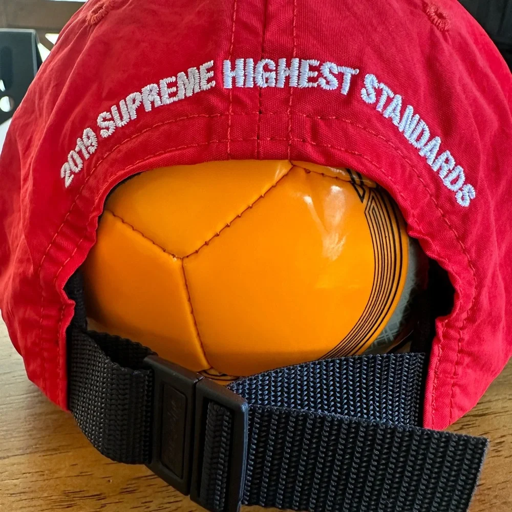 Supreme hats - Picture 3 of 11